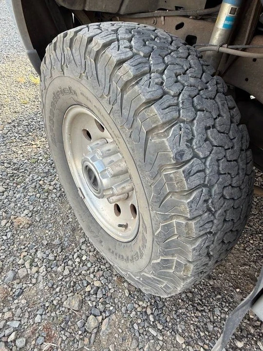 2001 Ford Super Duty 1st Gen - Image 2 of 18