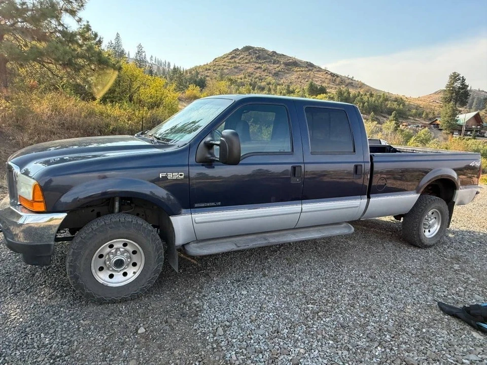 2001 Ford Super Duty 1st Gen - Image 9 of 18