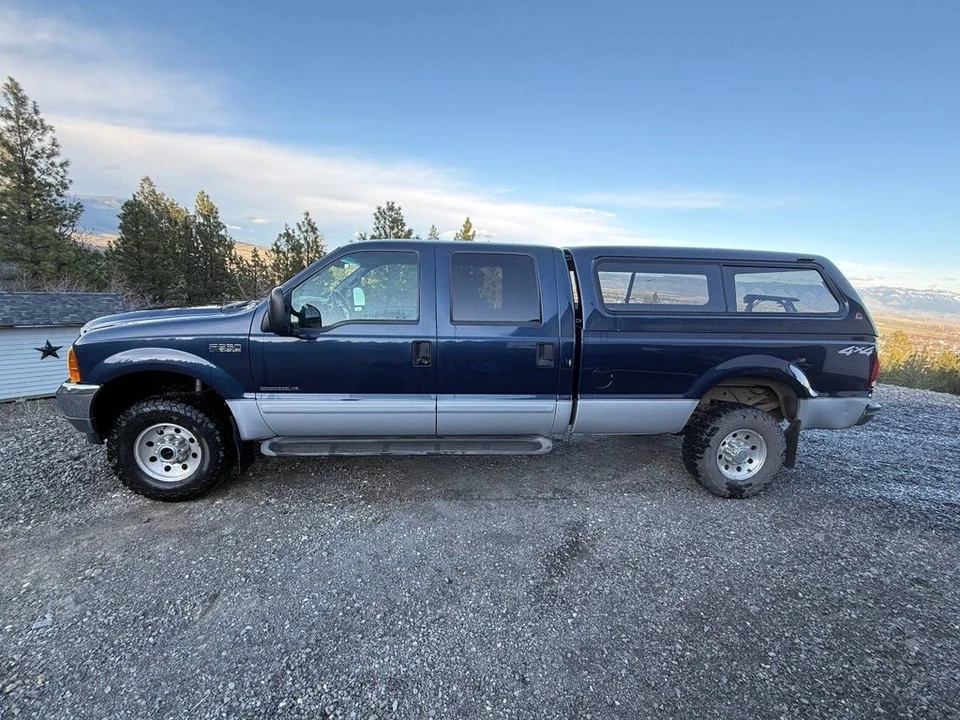 2001 Ford Super Duty 1st Gen - Image 17 of 18