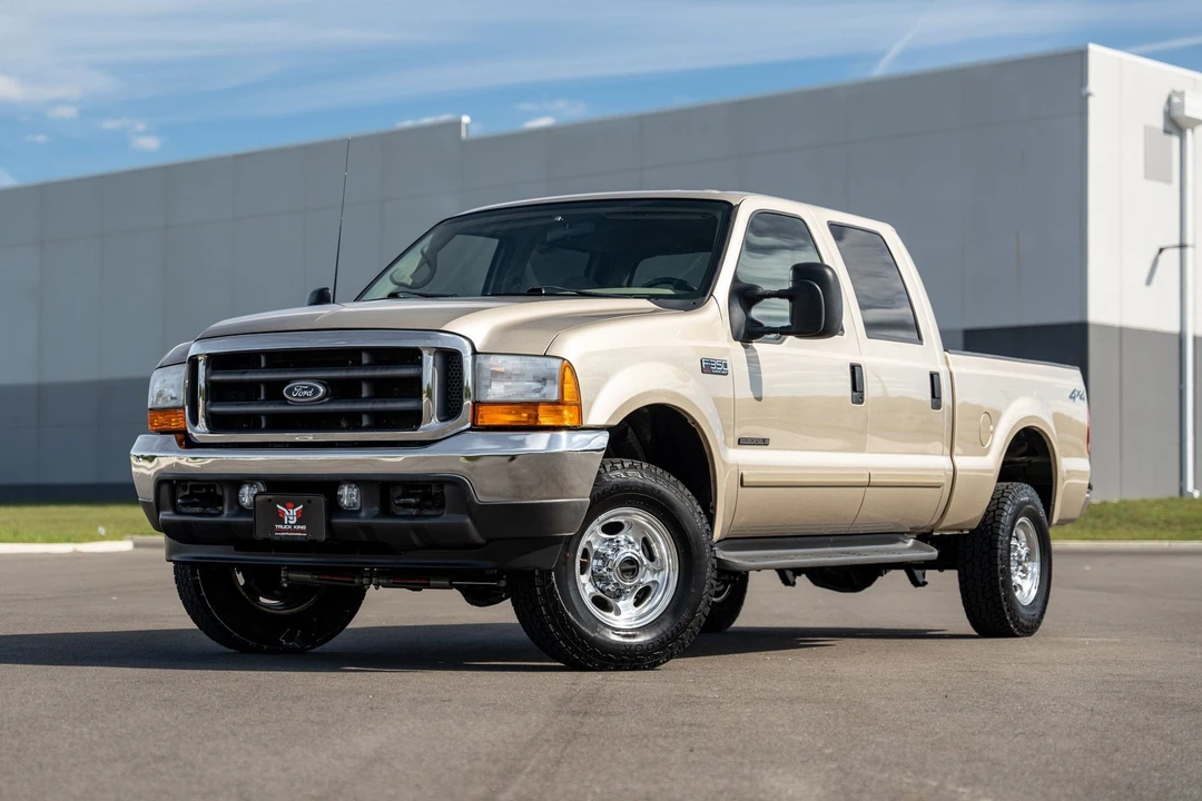 2001 Ford Super Duty 1st Gen - Image 2 of 21