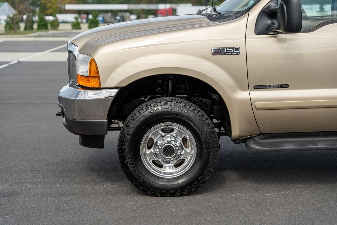 2001 Ford Super Duty 1st Gen - Image 19 of 21