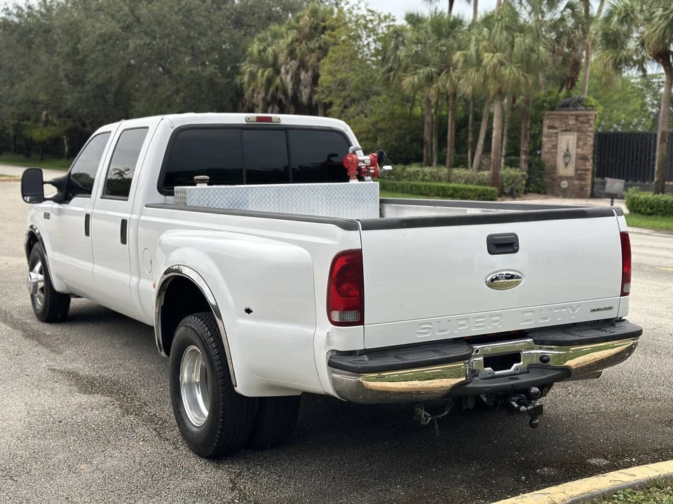 2001 Ford Super Duty 1st Gen - Image 3 of 12