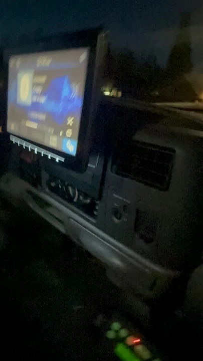 2001 Ford Super Duty 1st Gen - Image 14 of 21