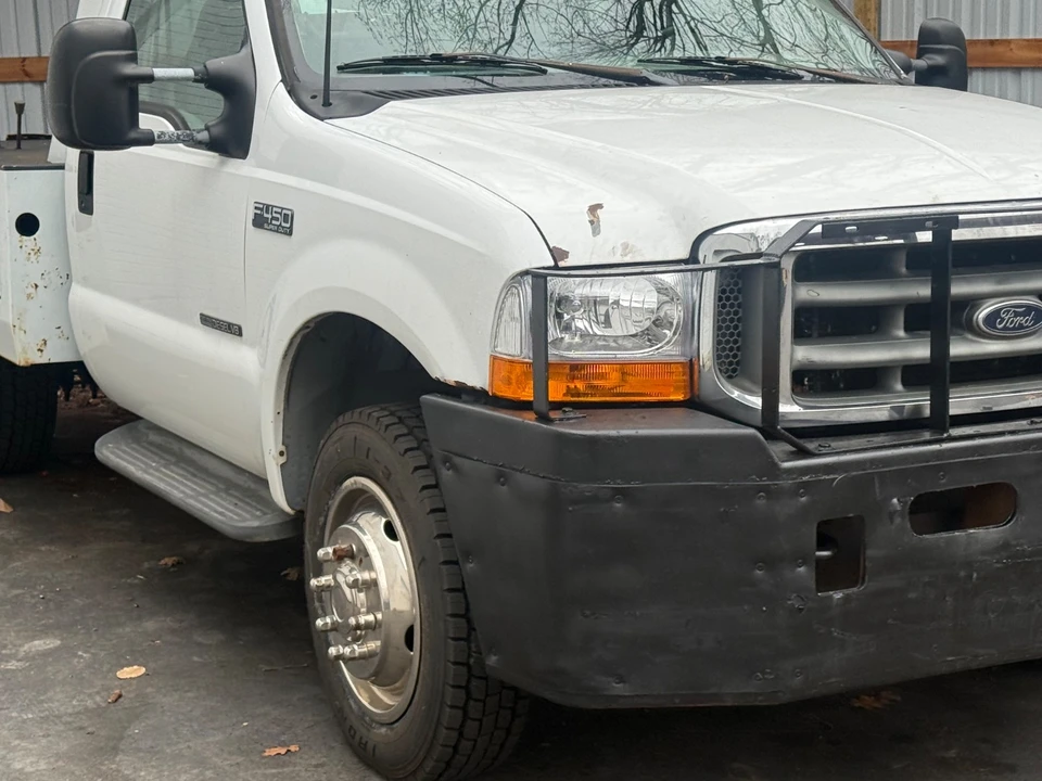 2001 Ford Super Duty 1st Gen - Image 2 of 21