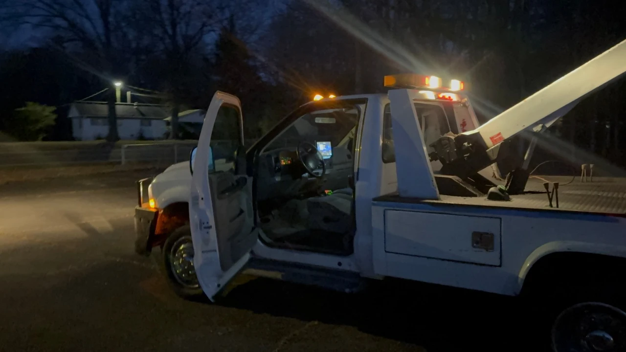 2001 Ford Super Duty 1st Gen - Image 10 of 21