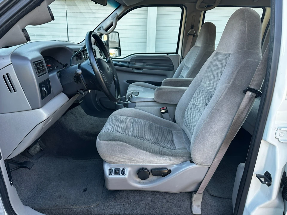 2001 Ford Super Duty 1st Gen - Image 13 of 21
