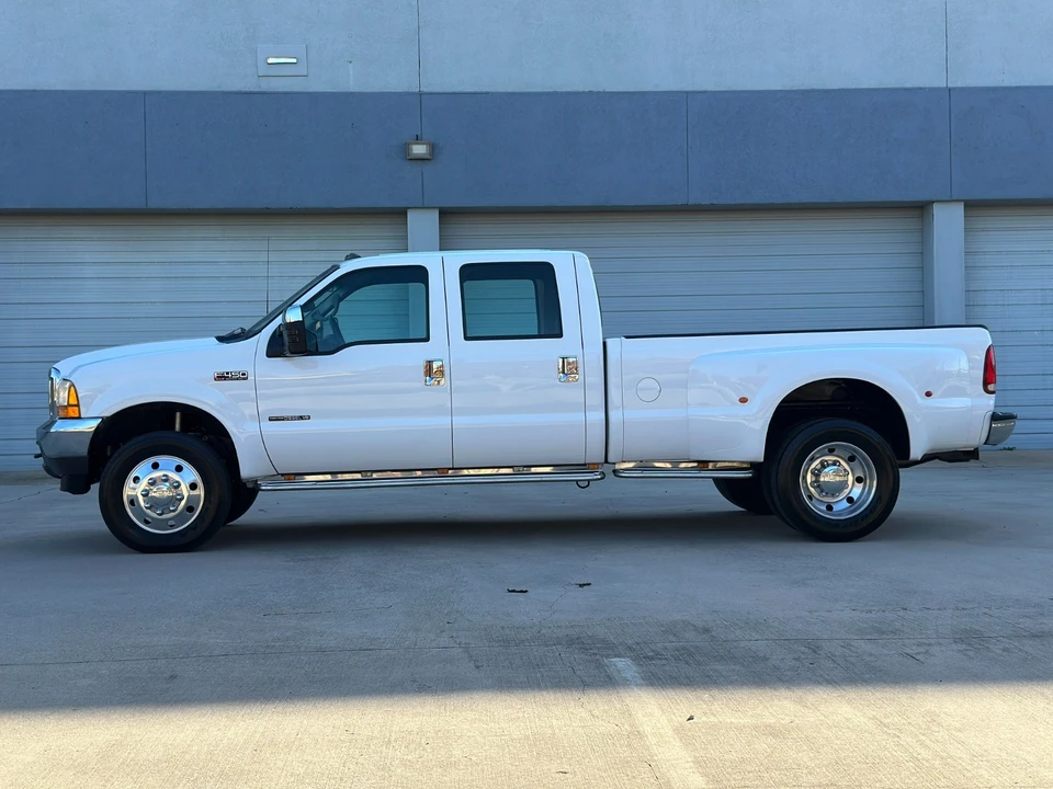 2001 Ford Super Duty 1st Gen - Image 8 of 21