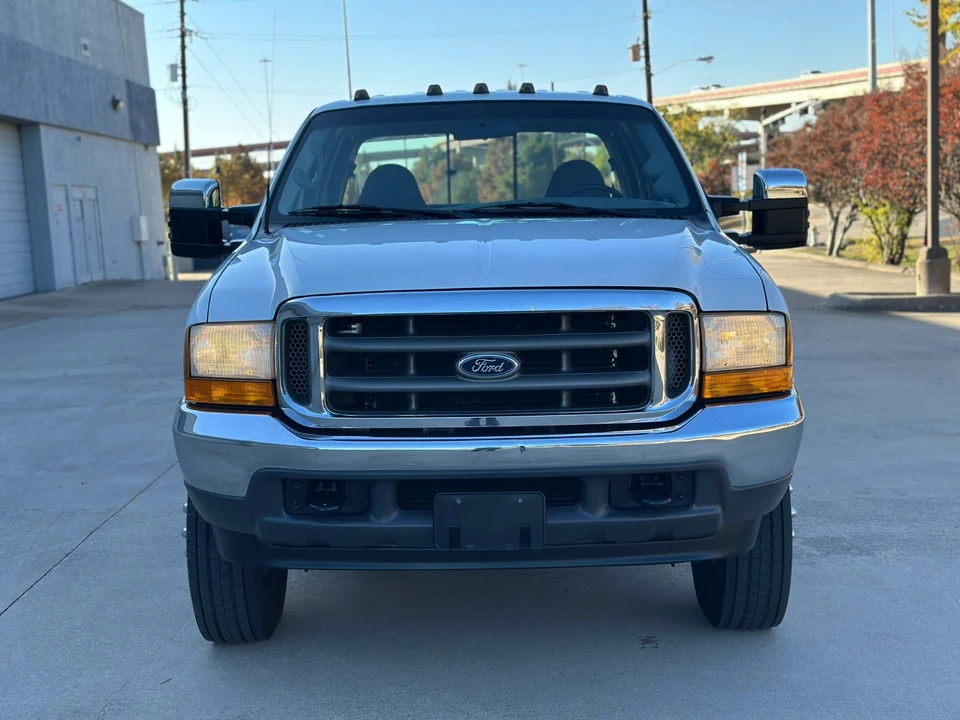 2001 Ford Super Duty 1st Gen - Image 2 of 21