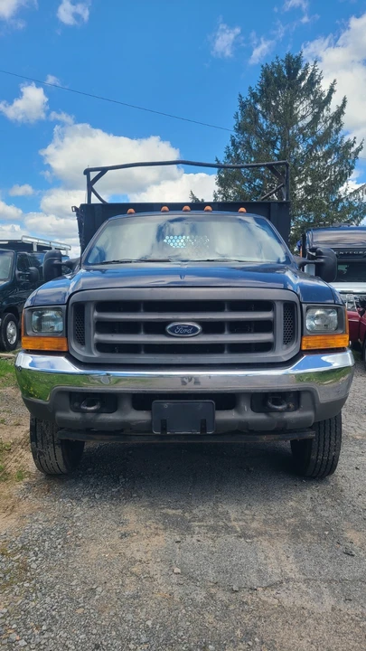 2001 Ford Super Duty 1st Gen - Image 2 of 18