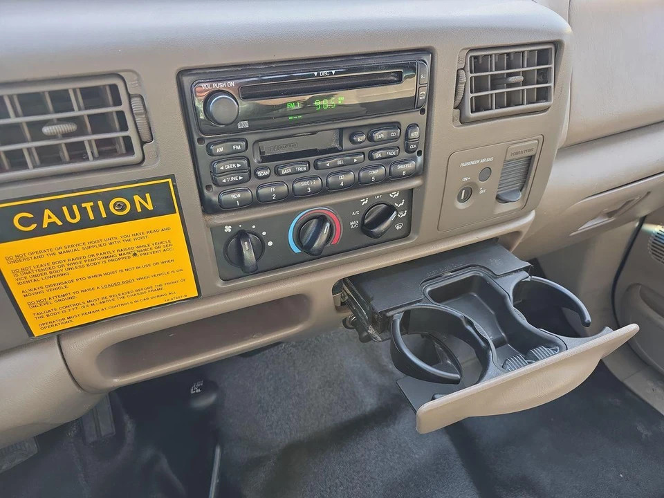 2001 Ford F-Series - Image 9 of 30