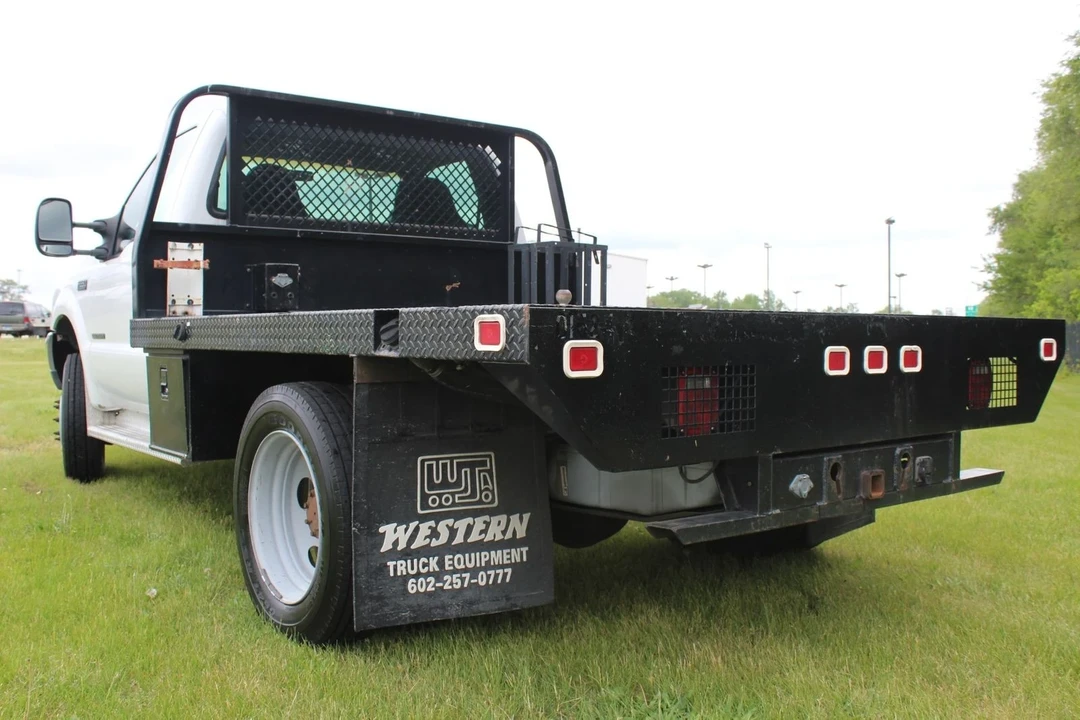2001 Ford Super Duty 1st Gen - Image 4 of 12