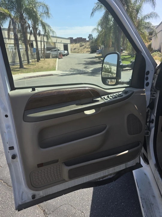 2001 Ford Super Duty 1st Gen - Image 7 of 18