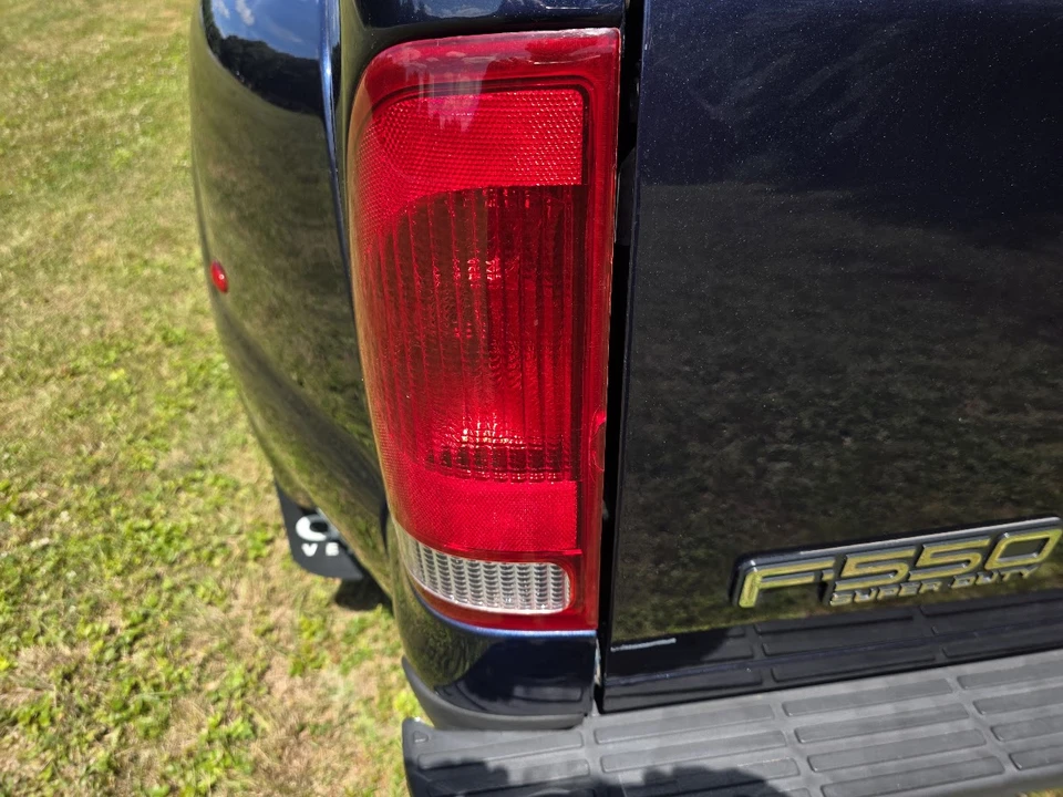 2001 Ford Super Duty 1st Gen - Image 26 of 31
