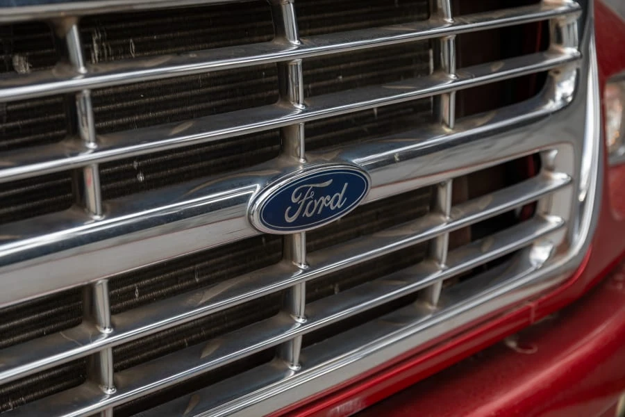 2001 Ford Super Duty 1st Gen - Image 18 of 31