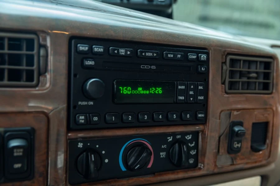 2001 Ford Super Duty 1st Gen - Image 29 of 31