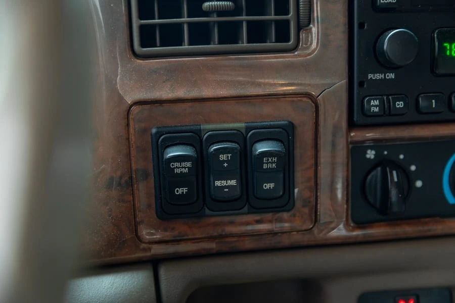 2001 Ford Super Duty 1st Gen - Image 25 of 31