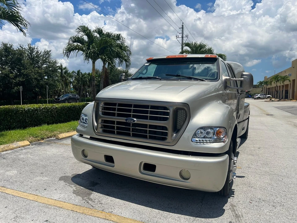 2001 Ford Super Duty 1st Gen - Image 5 of 10
