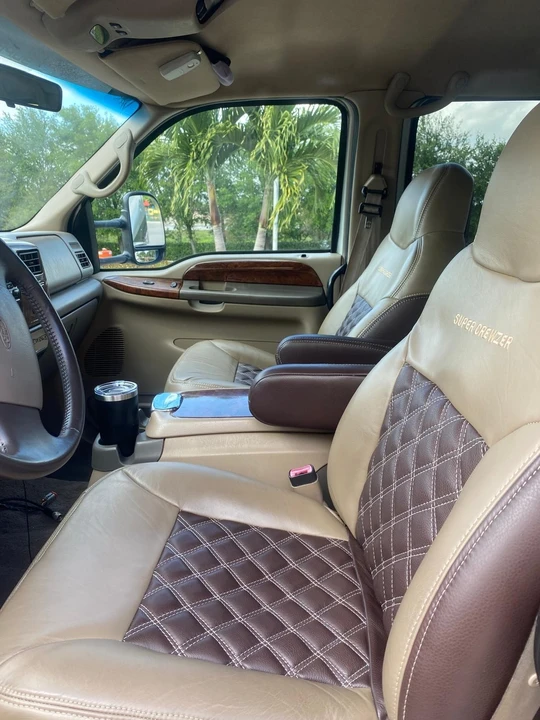 2001 Ford Super Duty 1st Gen - Image 4 of 10