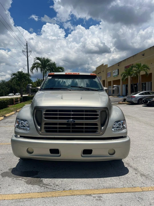 2001 Ford Super Duty 1st Gen - Image 6 of 10