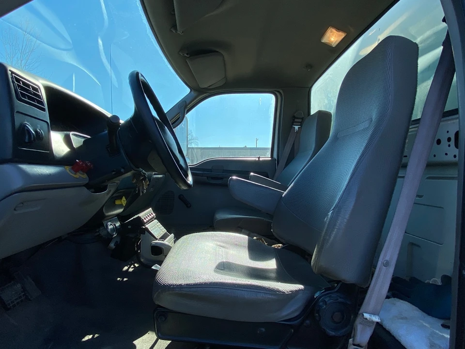 2001 Ford Super Duty 1st Gen - Image 8 of 31