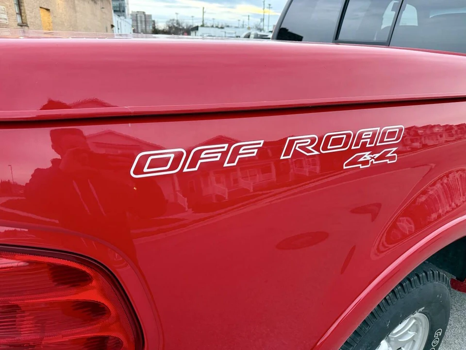 2001 Ford F-150 10th Gen - Image 16 of 31
