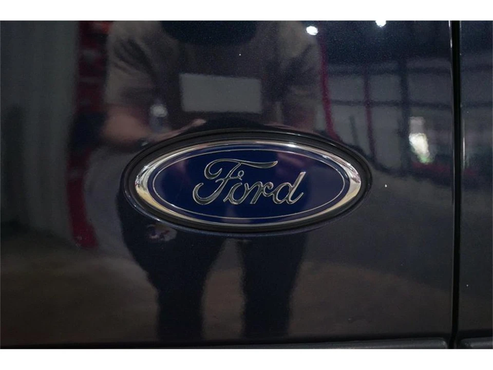 2001 Ford F-150 10th Gen - Image 26 of 31