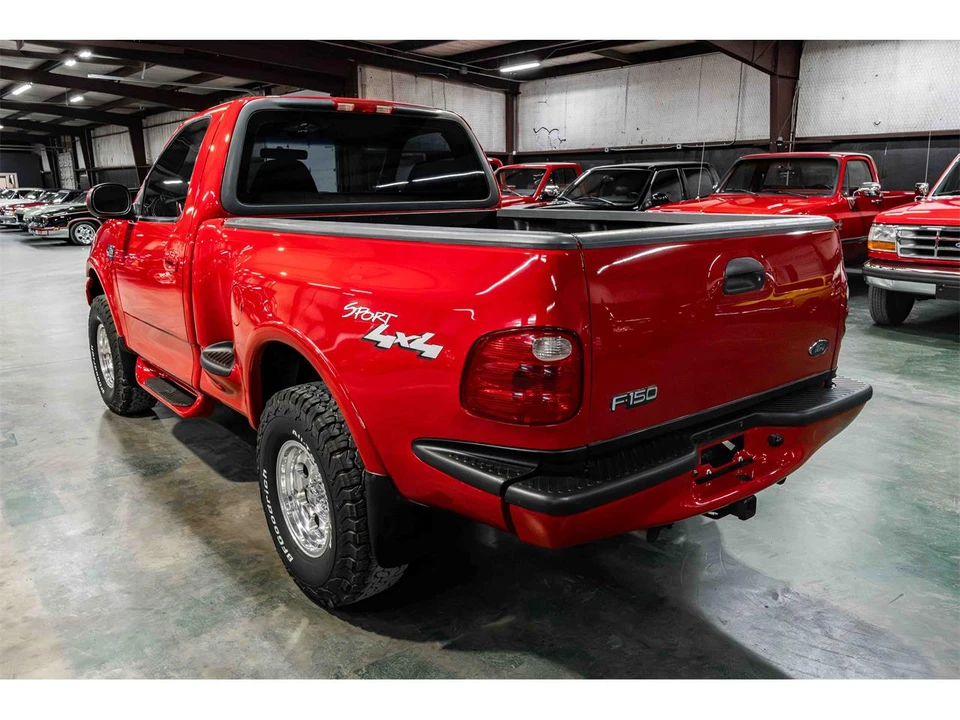 2001 Ford F-150 10th Gen - Image 3 of 21