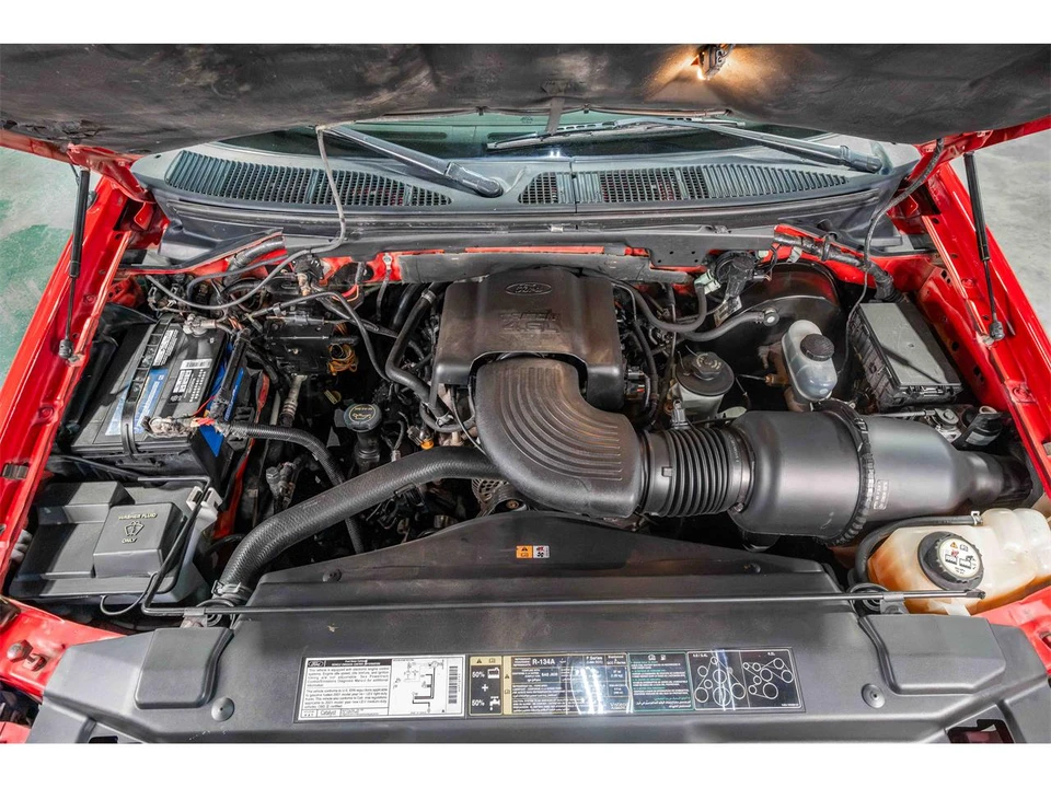 2001 Ford F-150 10th Gen - Image 10 of 21