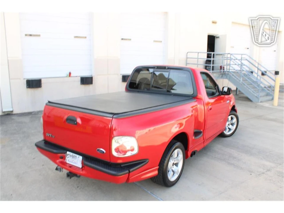 2001 Ford F-150 10th Gen - Image 28 of 31