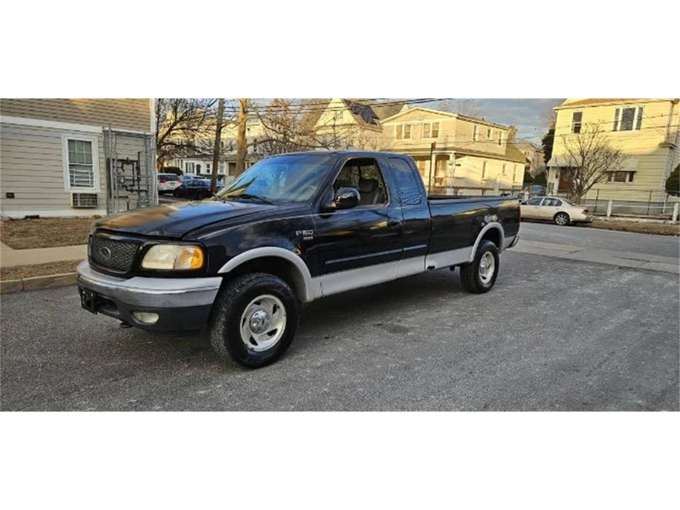 2001 Ford F-150 10th Gen - Image 2 of 18
