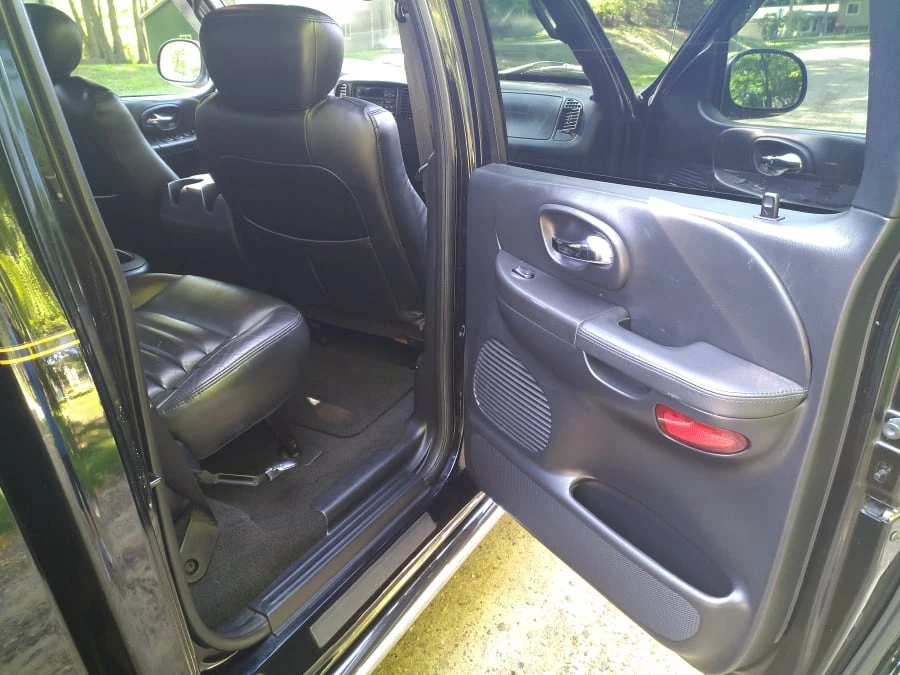 2001 Ford F-150 10th Gen - Image 25 of 28