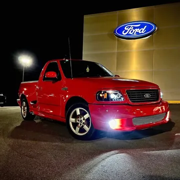 2001 Ford F150 Lightning SVT Lightning