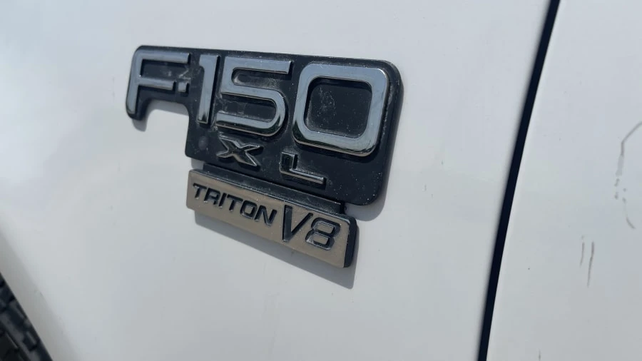 2001 Ford F-150 10th Gen - Image 8 of 15