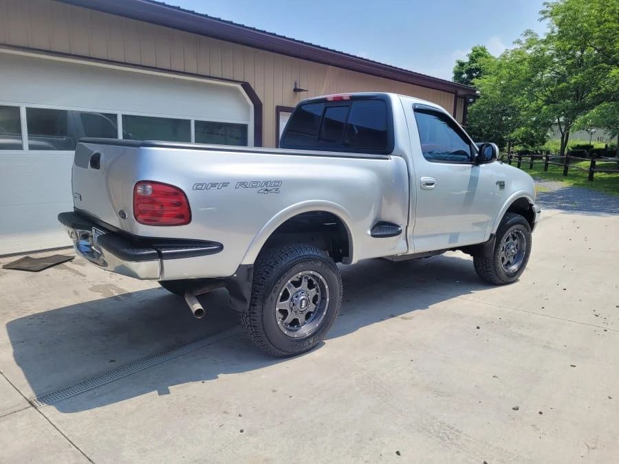 2001 Ford F-150 10th Gen - Image 3 of 9