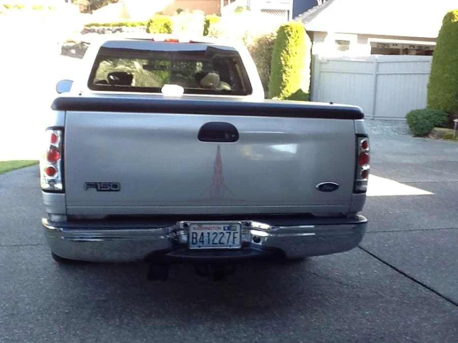 2001 Ford F-150 10th Gen - Image 2 of 8