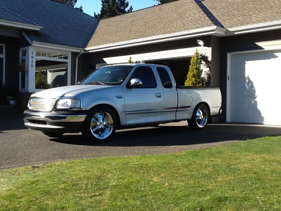 2001 Ford F-150 10th Gen - Image 7 of 8