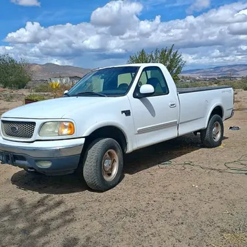 2001 Ford F-150 Regular Cab Long Bed