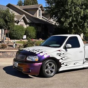 2001 Ford F-150 SVT Lightning Supercharged