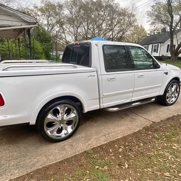 2001 Ford F150 SuperCrew Cab FX2