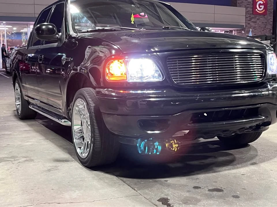 2001 Ford F-150 10th Gen - Image 5 of 20
