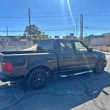 2001 Ford F150 SuperCrew Cab Short Bed 4D