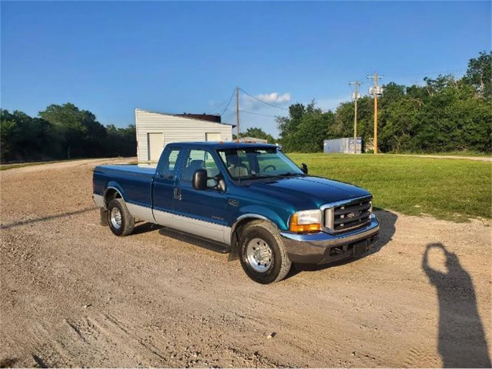 2001 Ford Super Duty 1st Gen - Image 10 of 18