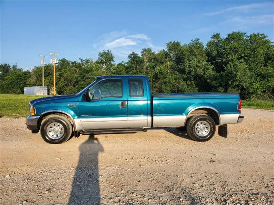 2001 Ford Super Duty 1st Gen - Image 17 of 18