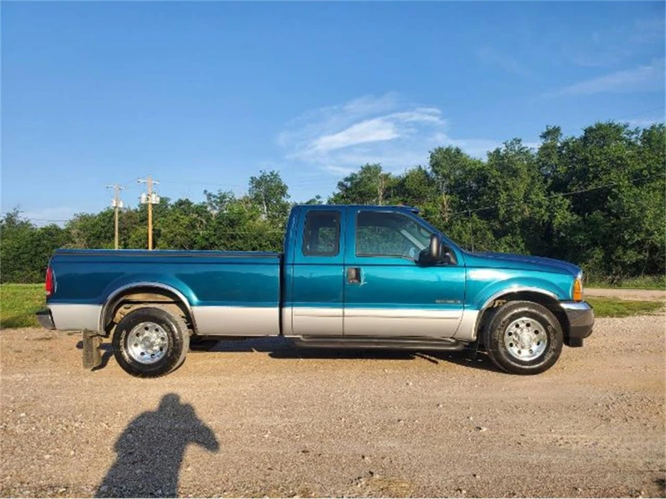 2001 Ford Super Duty 1st Gen - Image 12 of 18