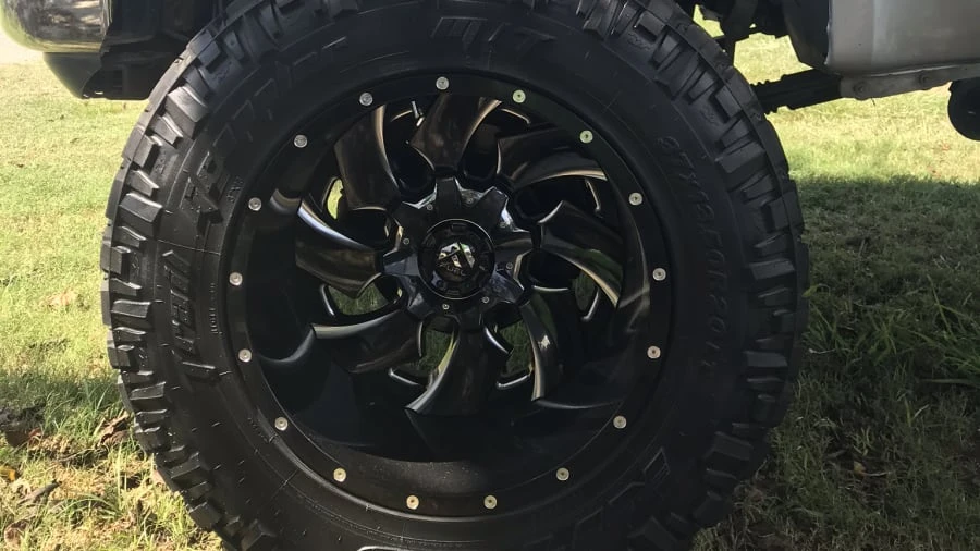2001 Ford Super Duty 1st Gen - Image 10 of 13