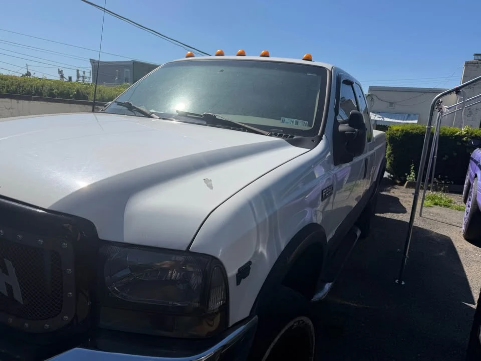 2001 Ford Super Duty 1st Gen - Image 2 of 6
