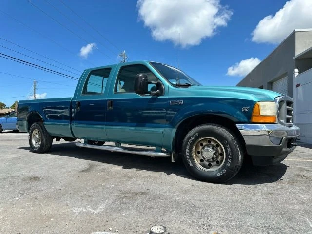 2001 Ford Super Duty 1st Gen - Image 9 of 11