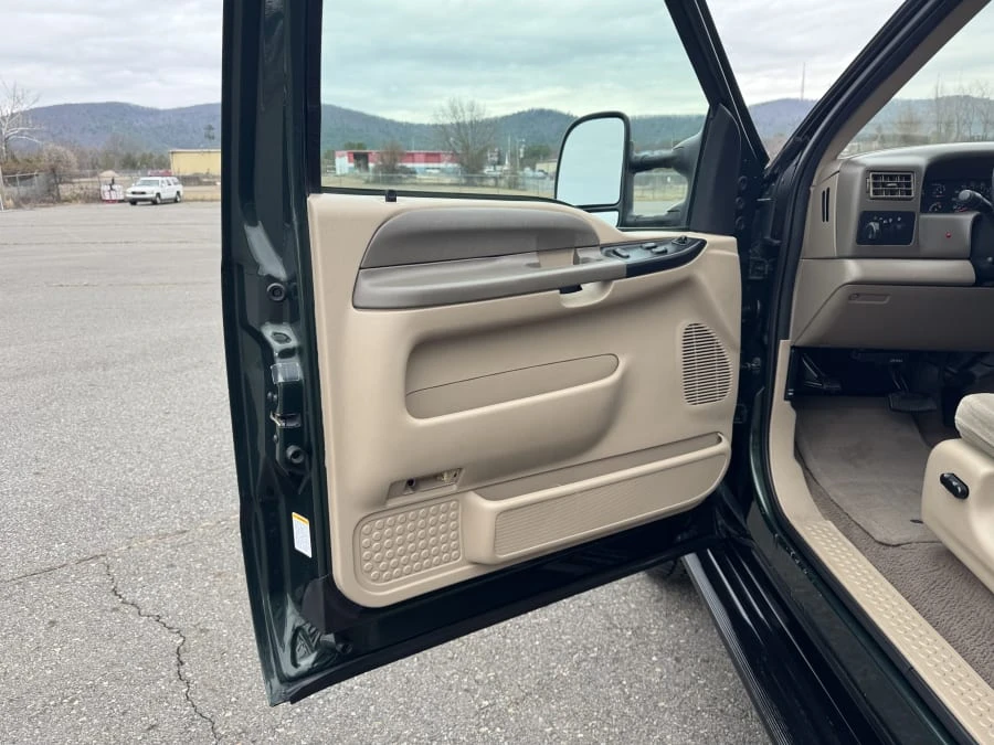 2001 Ford Super Duty 1st Gen - Image 21 of 31