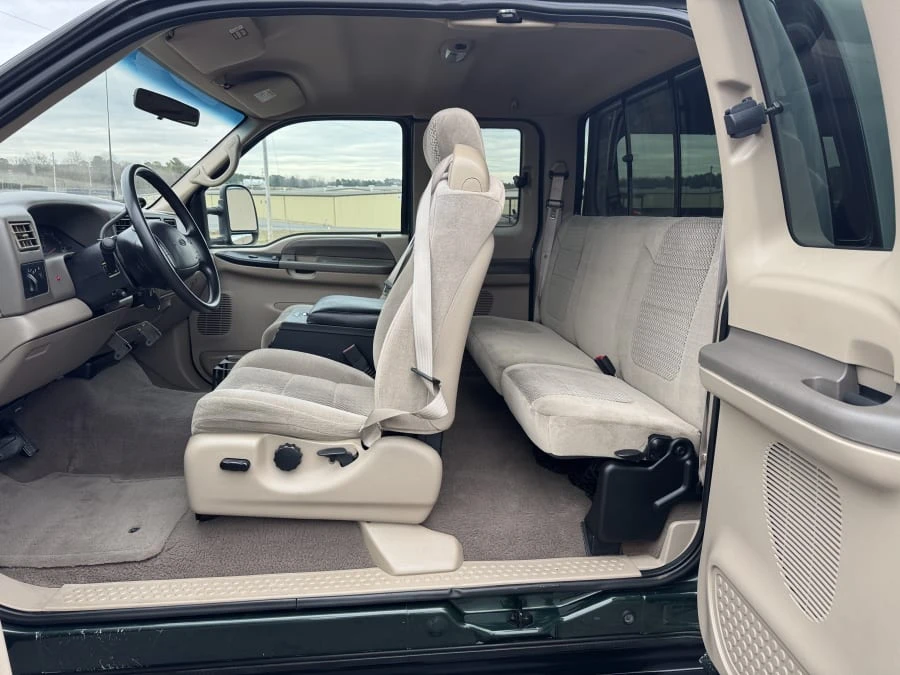 2001 Ford Super Duty 1st Gen - Image 22 of 31
