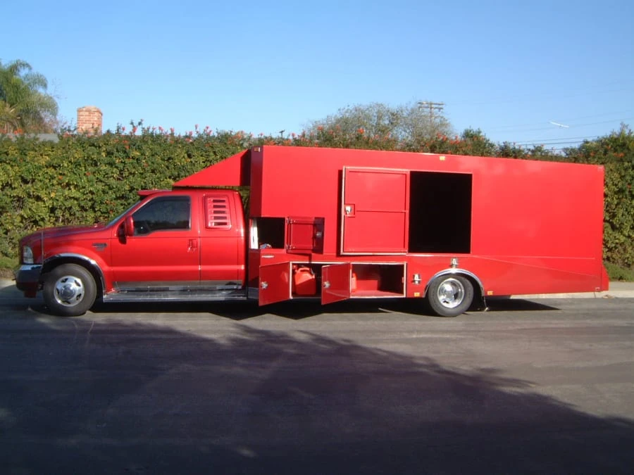 2001 Ford Super Duty 1st Gen - Image 2 of 8